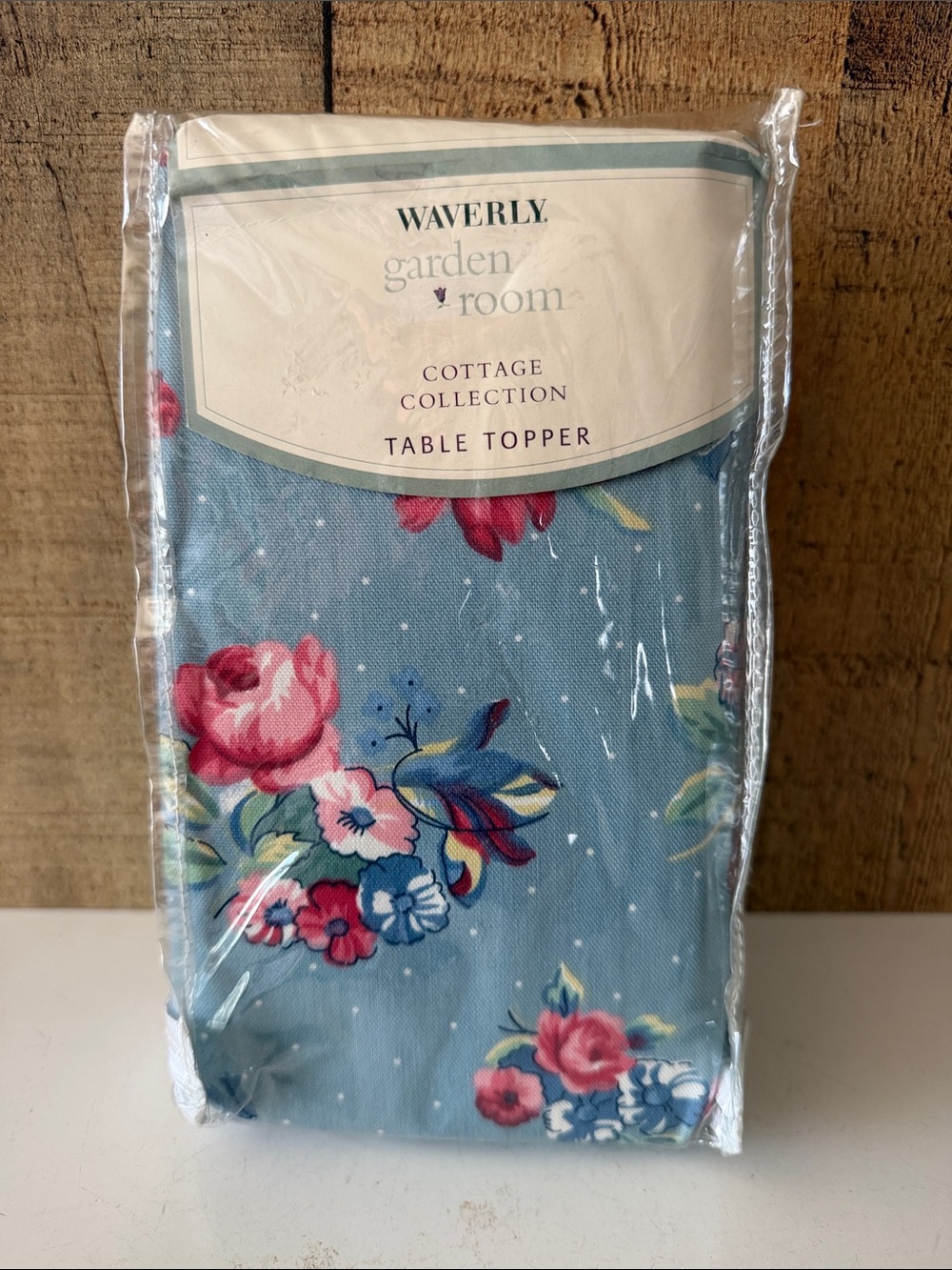 Waverly Cottage Collection Floral Table Topper - Blue with Pink & Red Blooms NOS